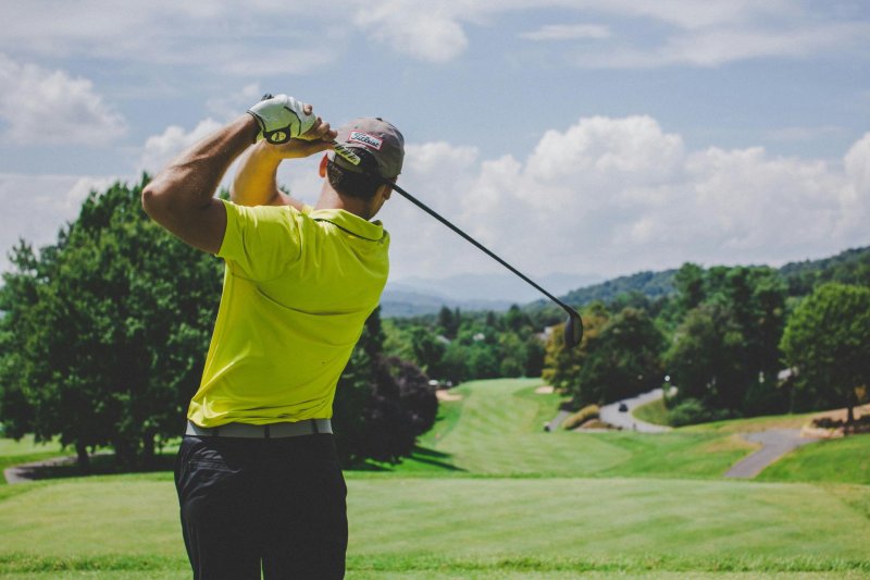 Tee Time Meets Travel: Sail the New England Coast with Golf Legends Larry Nelson & Bernard Gallacher