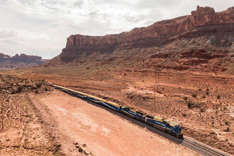 Weekly Travel News Roundup (March 22, 2025): Luxury Trains, Cruises & Travel Trends