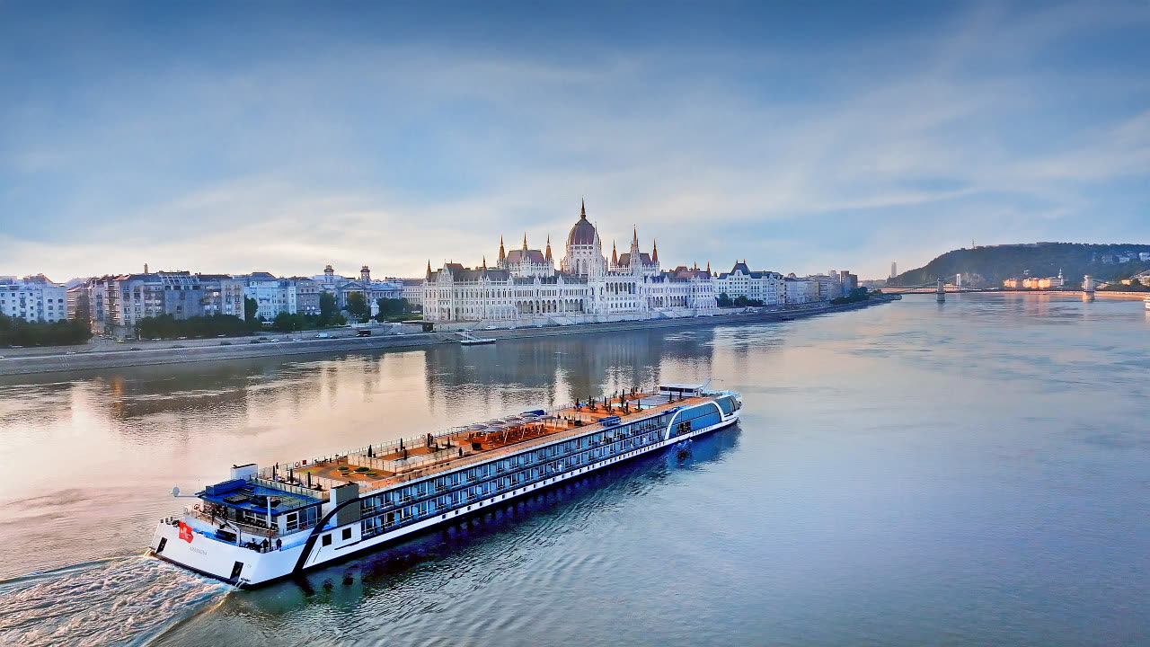 AmaMagna river cruise ship in Budapest