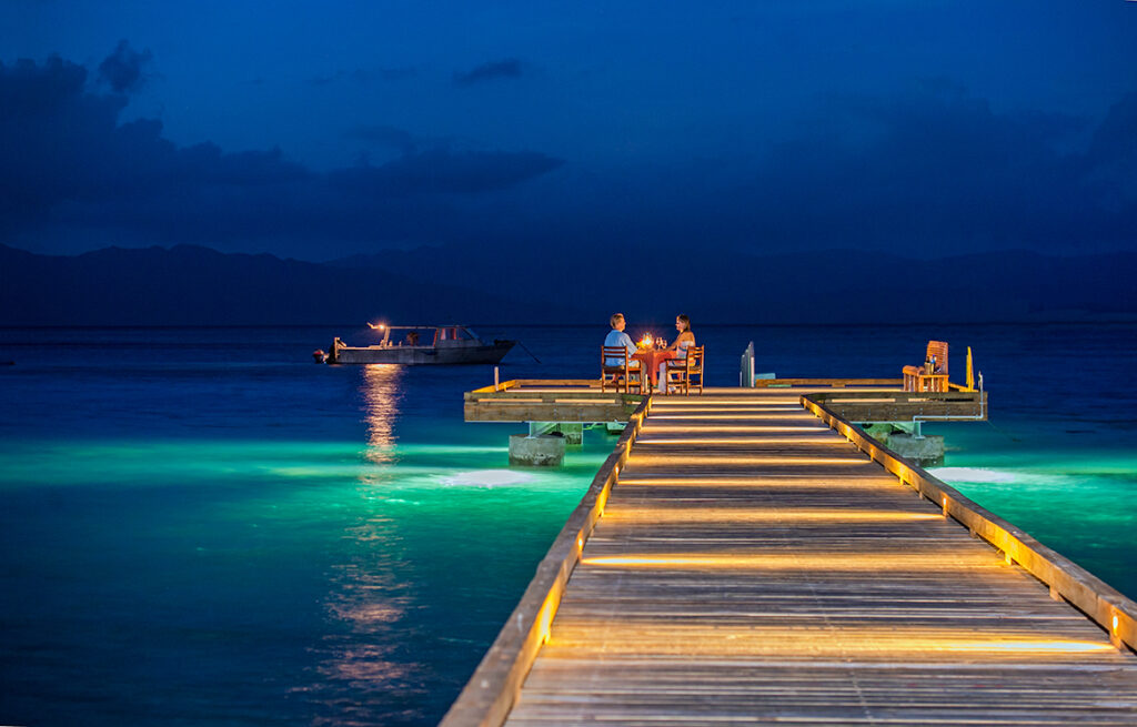 Candlelit dinner in Fiji