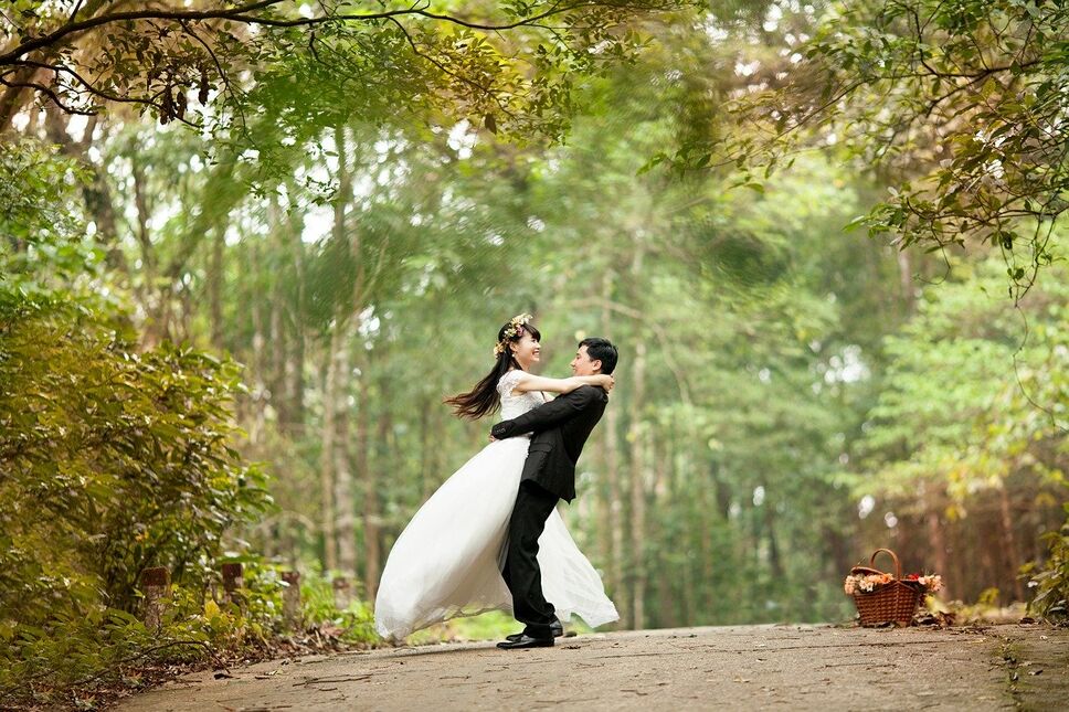 eco-chic wedding