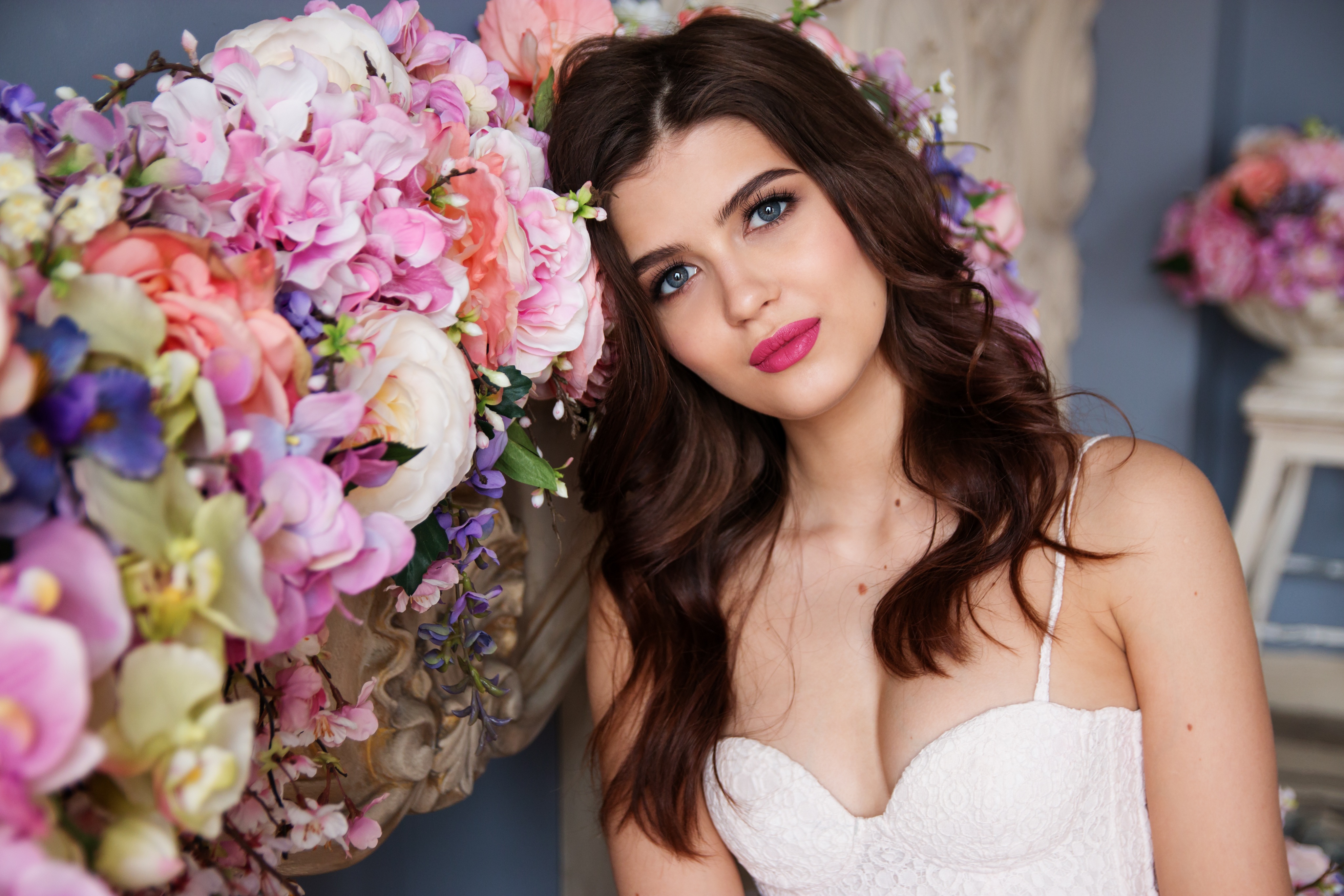 7 Tricks for Looking Extra Gorgeous for Your Destination Wedding