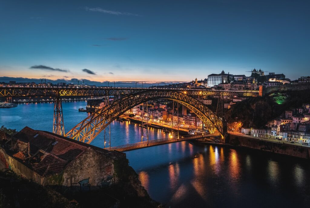 A view of Porto at night